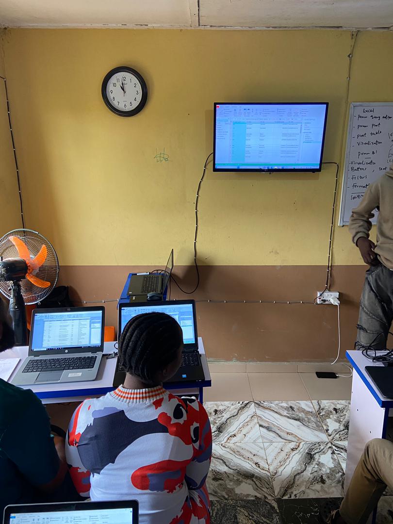 Student Learning Coding at VOKS Institute